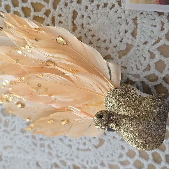 CHRISTMAS PEACOCK AND HUMMINGBIRD DECORATION - Picture 7 of 9